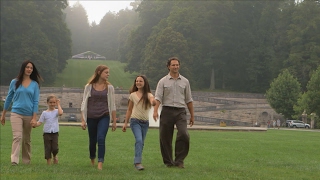 Meet the Abernathys | Biltmore (2013)
