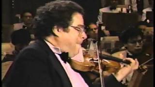 Theme From Far and Away Conducted by John Williams (featuring Itzhak Perlman)