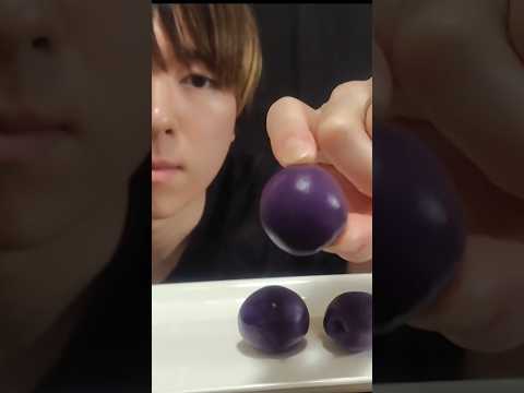 ASMR カリカリ梅　ぶどう味【咀嚼音 Mukbang Eating Sounds モッパン 먹방】