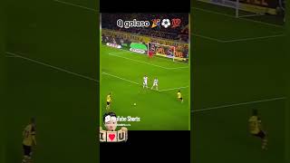 WATCH A GOAT confusing opponent Goal #shorts #20ksubs #cr7 #freekick #love
