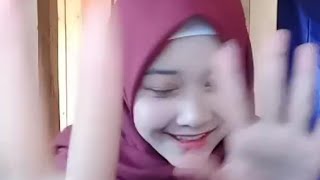 Kumpulan tiktok bidadari tak bersayap tapi berhijab prat2