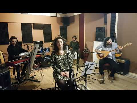 Ebru Keleş - Baharın Olamazmı Senin