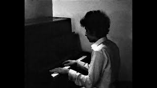 Bob Dylan Playing Piano Somewhere in England (Don't Look Back Outtakes - 1965) chords