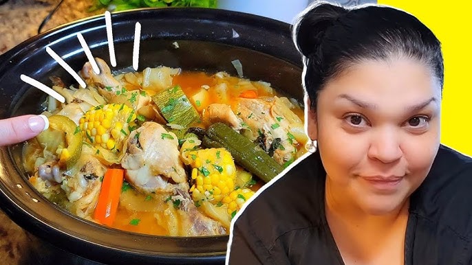 Caldo de Pollo (Mexican Chicken Soup Recipe) - Muy Bueno