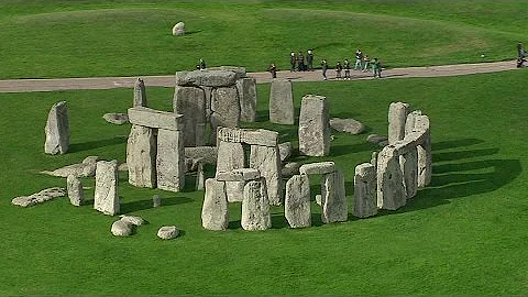 BBC Learning English: Video Words in the News: Stonehenge tunnel (3rd December 2014) - DayDayNews