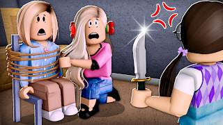 CREEPY Neighbor KIDNAPPED My MOM! (Roblox)