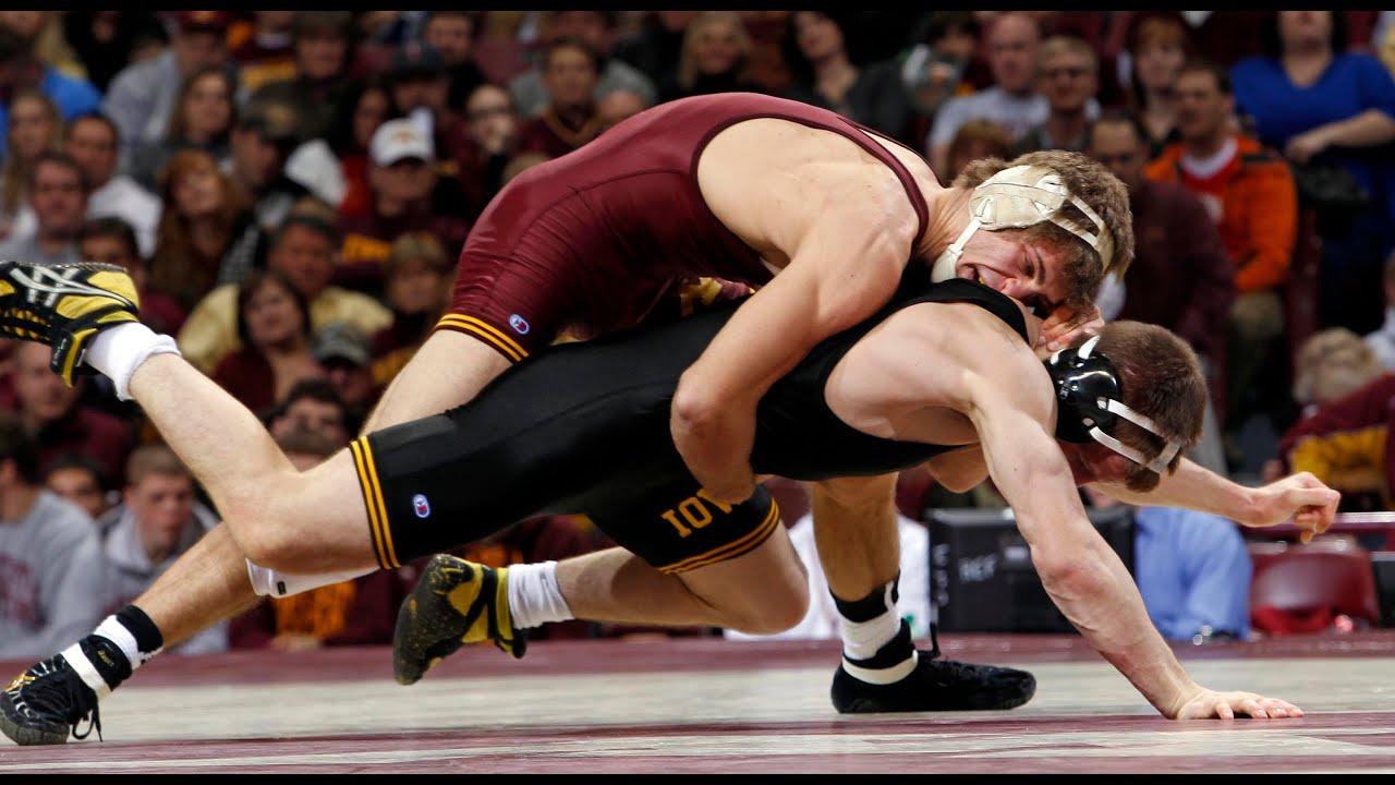 Gopher Wrestling Falls to Iowa 1516 YouTube