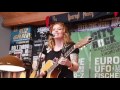 Anneke van Giersbergen - Wasted Years (cover d'Iron Maiden)