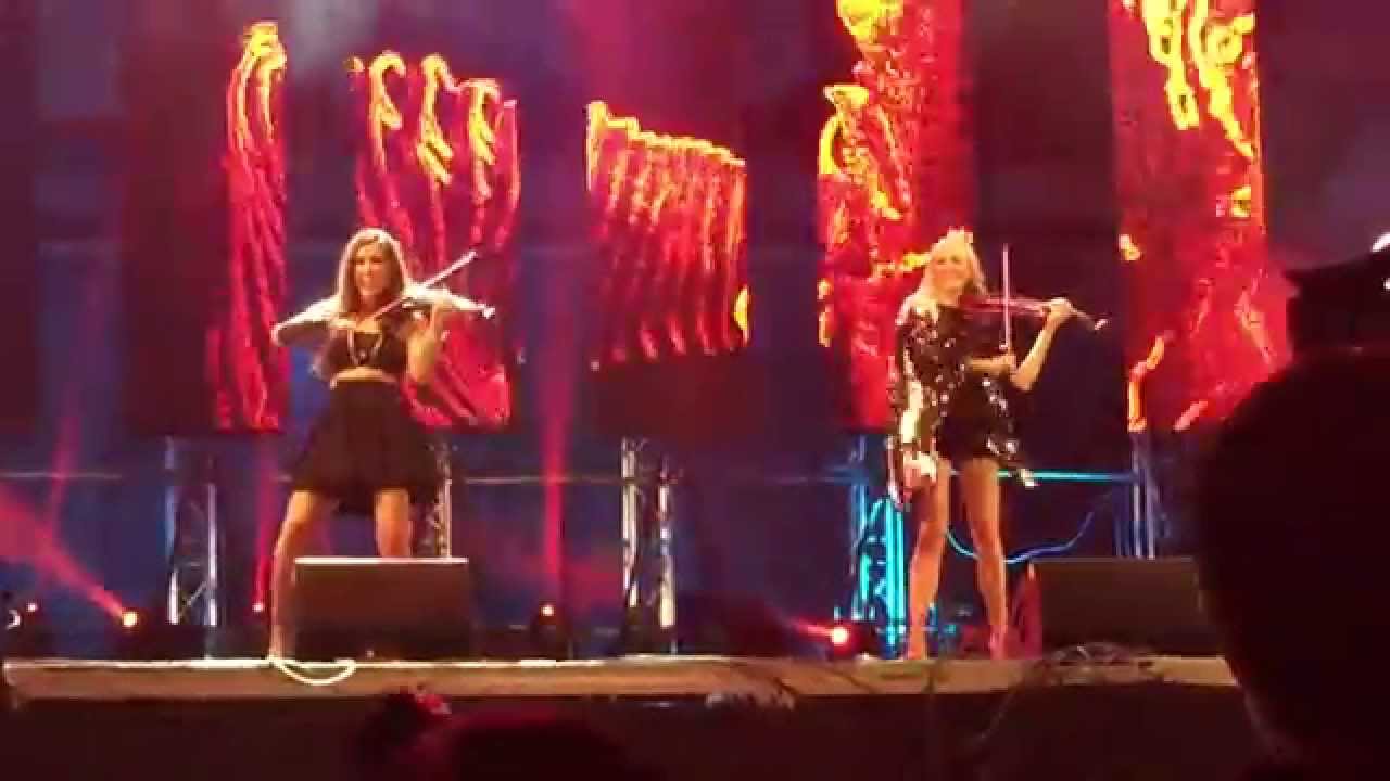 бонд концерты. группа бонд (музыкальный квартет). агент 007 дэниел крейг постер. бонд концерты. группа скрипачек бонд.