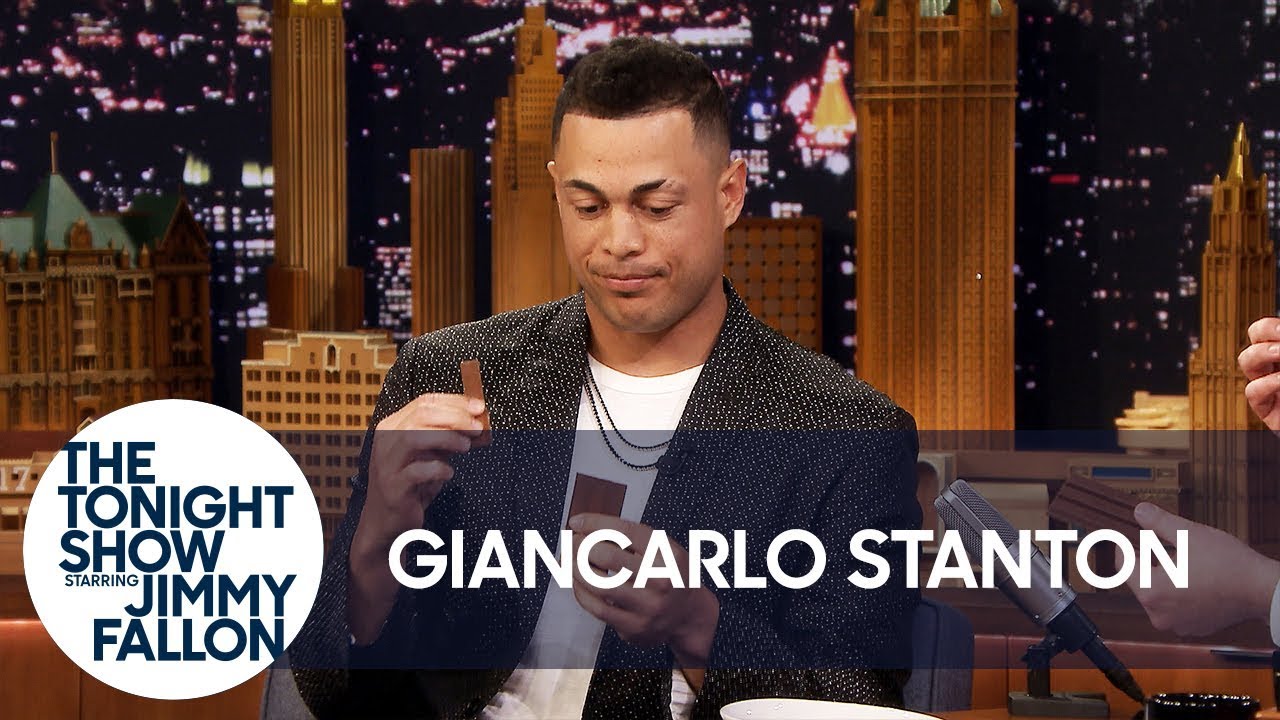 Giancarlo Stanton Doesn't Know How to Eat a Kit Kat