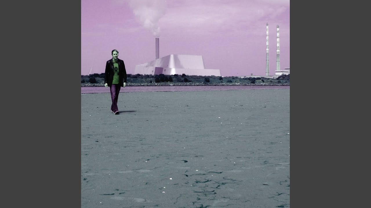 F.F.F. (Deth Dub Version) adlı videoyu YouTube'da izle F.F.F. (Deth Dub Version) adlı videoyu YouTube'da izle