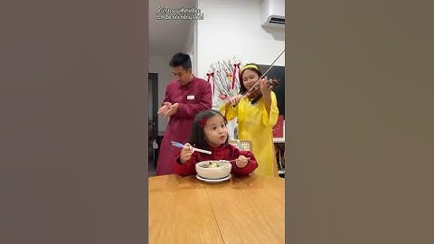 MinHee và nhà hàng fine-dining 2 thành viên | growwithminhee | Em bé nói tiếng Anh MinHee | #Shorts