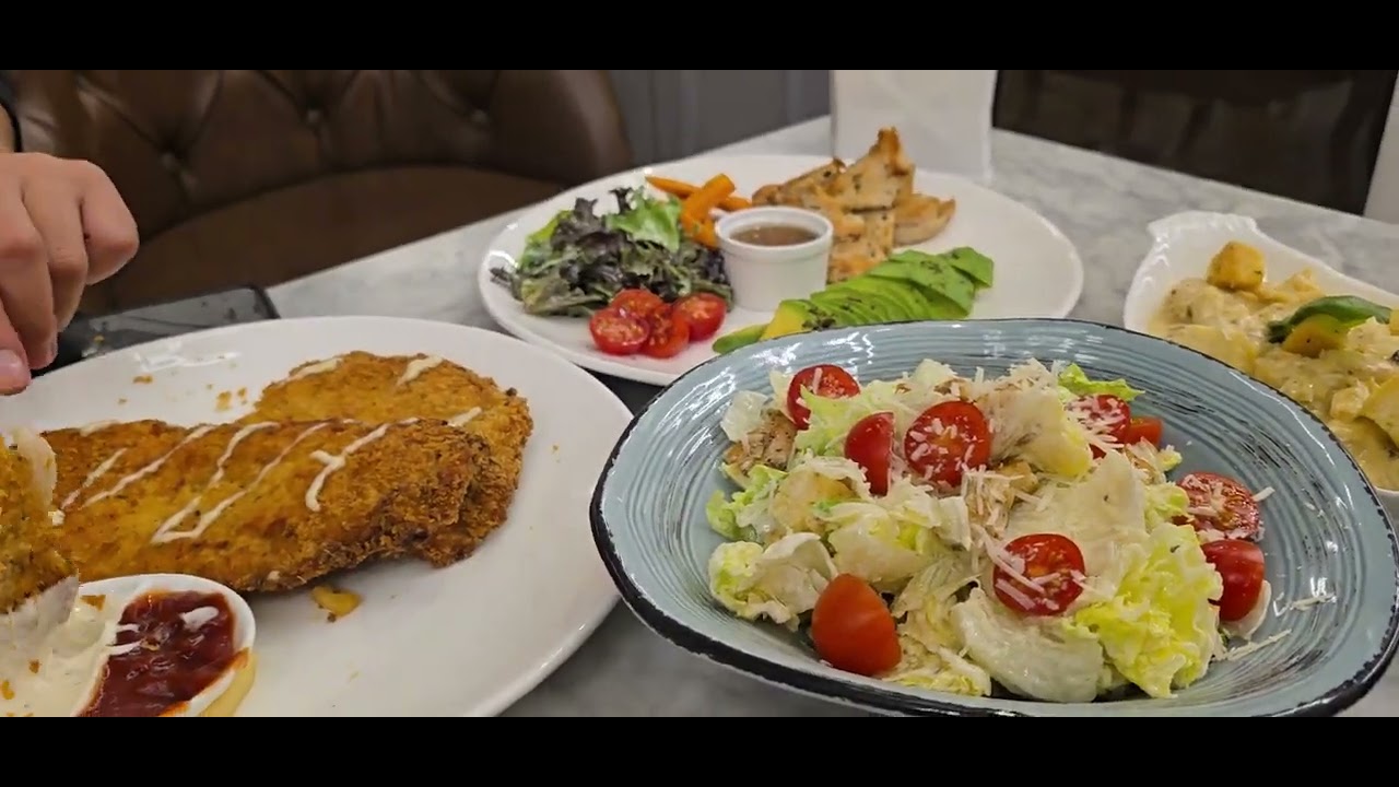Dinner at 88 Cafe Al Wakra - YouTube