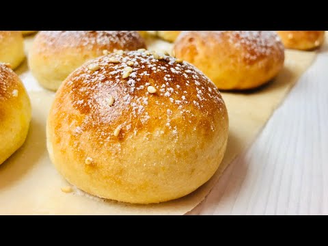 Fluffy curd buns for breakfast. No-fuss, yeast-free dough!