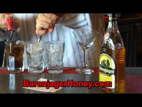 barenjager-honey-&-bourbon-new-cocktail-recipes