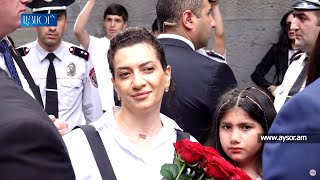 Thumbnail for «Նիկոլ, ցեղասպան». Ծիծեռնակաբերդում Աննա Հակոբյանին այսպես դիմավորեցին. նա ժպտում էր