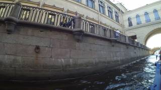 видео Водные экскурсии по Санкт-Петербургу