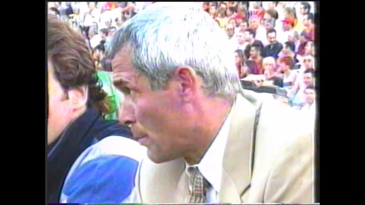 Rueda de prensa de despedida de Cúper del R. Mallorca (1998-99)