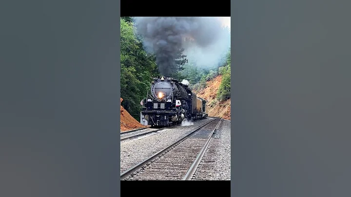 Chasing Big Boy! Carpenter Rd, Colfax, CA #train #bigboy #railroad #railway #steamtrain #railfan
