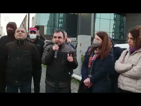 Aushra/Sağlam Çorap’ta düşük zamma karşı iş bırakan işçiler insanca yaşanacak bir ücret talep etti