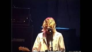 Nirvana - About a girl (FUNNY VERSION BEST EVER) Live Rotterdam