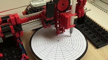 Polar drawing machine (Arduino + Fischertechnik) #1: First Drawings