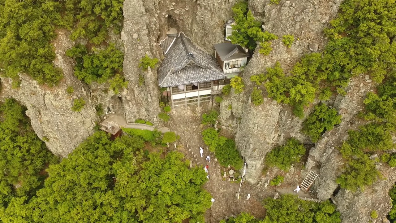 小豆島 笠 ヶ 瀧 寺