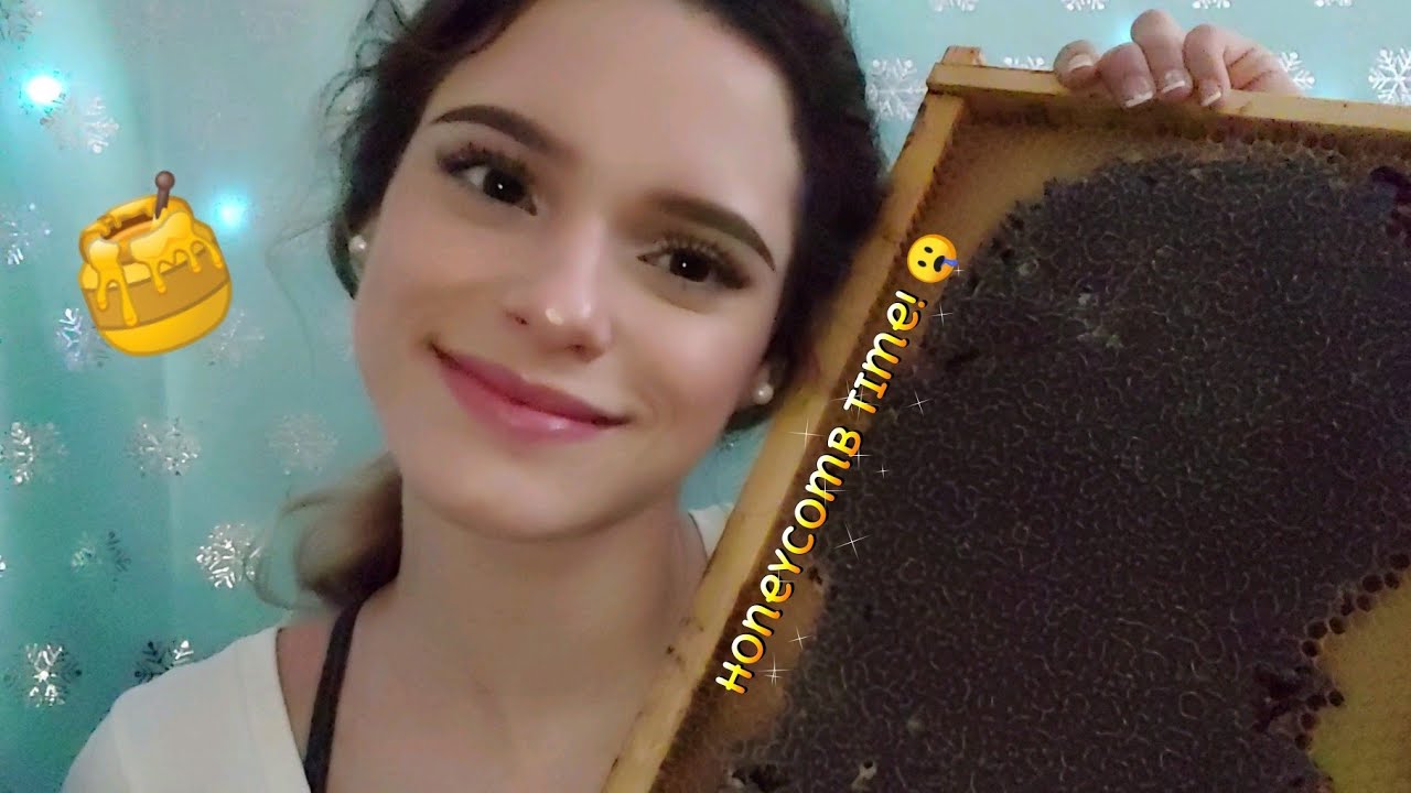 ASMR | Trying a Huge Honeycomb 🍯 (Messy) | ilegna ASMR