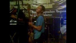 Bondan Prakoso & fade2black 