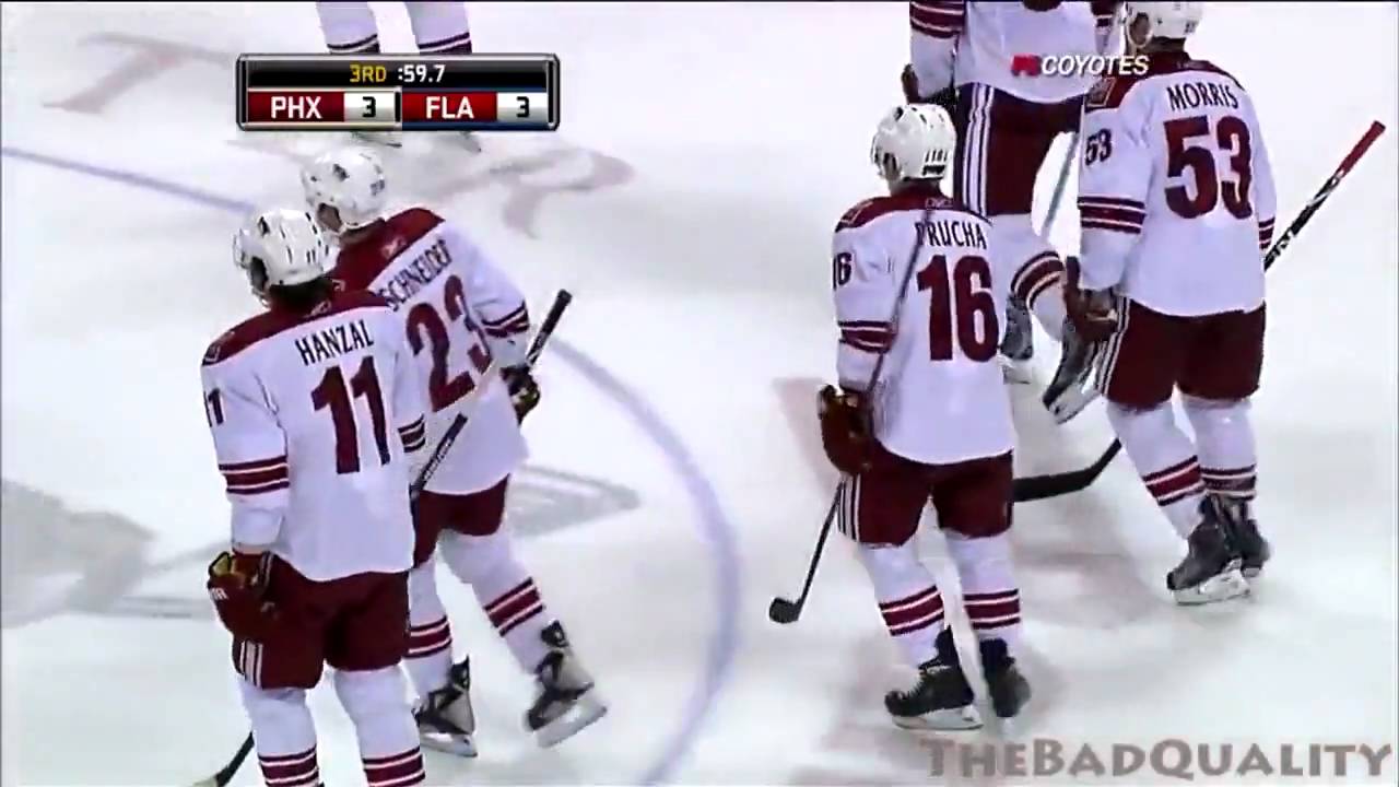 Vokoun lets in a goal from center ice