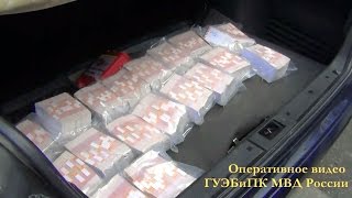 Видео Задержание подозреваемые в аферах, связанных с продажей самолетов по заниженным ценам (автор: AhtubaTV)