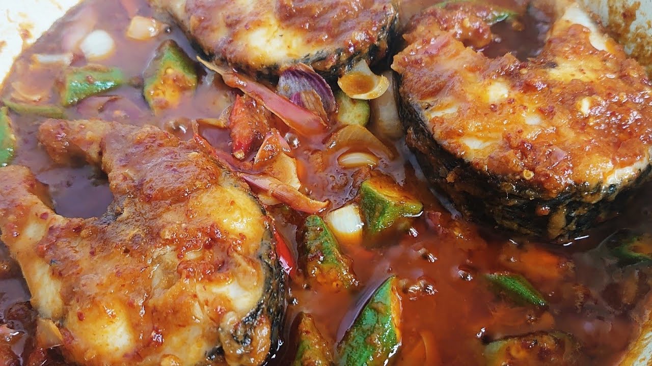 Hot and Spicy Asam Fish 酸辣亚参鱼 #asam #hotandsour #亚参鱼 #酸辣鱼 - YouTube
