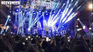 Denny Caknan - Kisinan (LIVE)