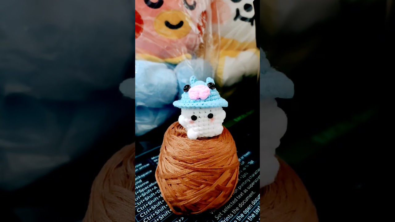 mini mushroom bt21 version | crochet 