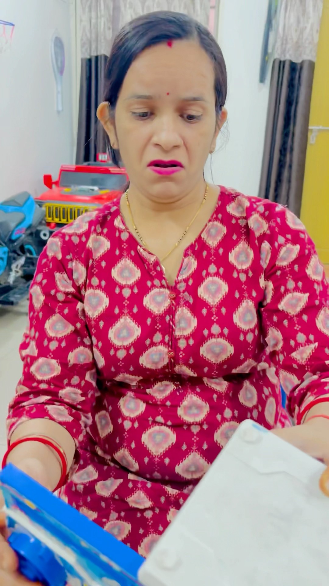 Mummy ke sath dhokha ho gaya ?