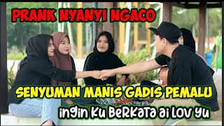 SENYUM MANIS DARI GADIS PEMALU JADI PINGIN BILANG AI LOV YU