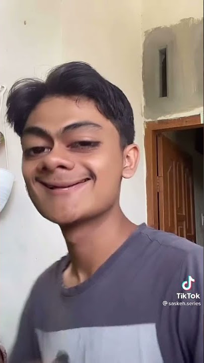 Ikan hiu makan pepaya ya nggak tau kok tanya saya 🥴🤙🏻