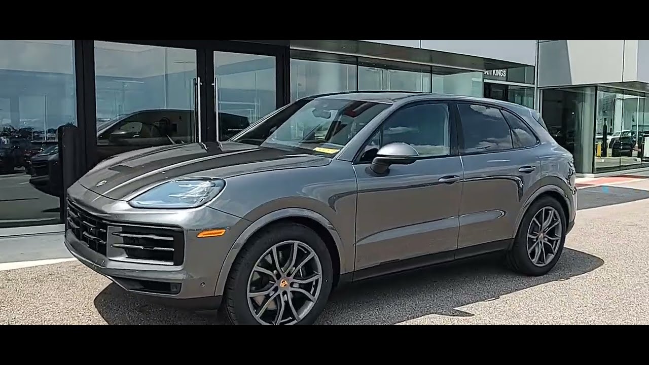 quartzite Cayenne Hunter green leathers