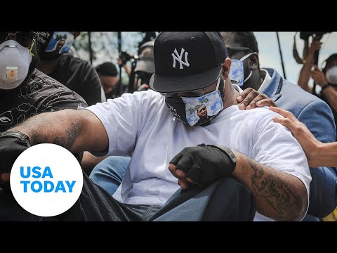 George Floyd's brother visits a makeshift memorial in Minneapolis | USA TODAY