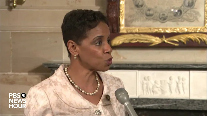Rep. Donna Edwards reacts to the State of the Union