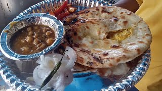 Famous Free Smile Paneer Kulcha Road Side wala Rs 70 /- | Varanasi Street Food