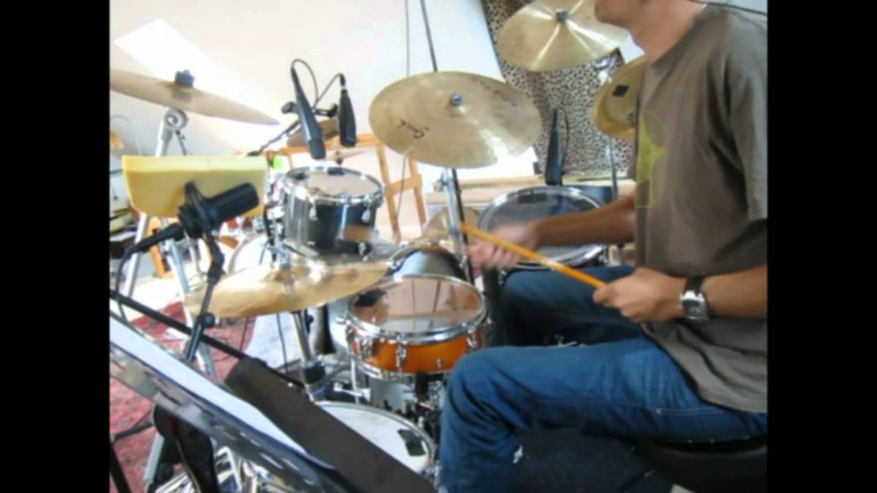 Big idea groove Drum cover auf YouTube ansehen Big idea groove Drum cover auf YouTube ansehen