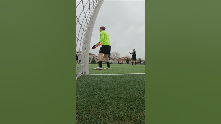 POV : tu arrêtes 2 penalty face au 2e du championnat 🧤⚽  #football #foot #pov #pourtoi #goalkeeper