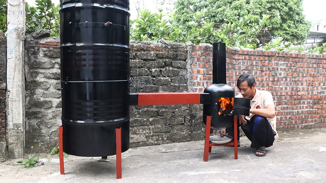 Wow Wow: How to make an effective smokehouse using a metal barrel
