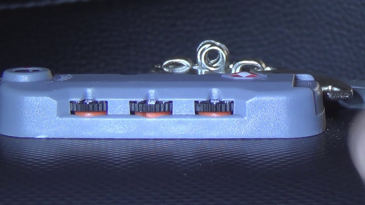 Abrir maleta con combinación perdida - How to open travel suitcase locked -  YouTube