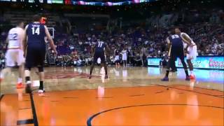 Eric Bledsoe Splits the Defense for a Miles Plumlee Dunk (Suns vs. Pelicans, 10/11/13)