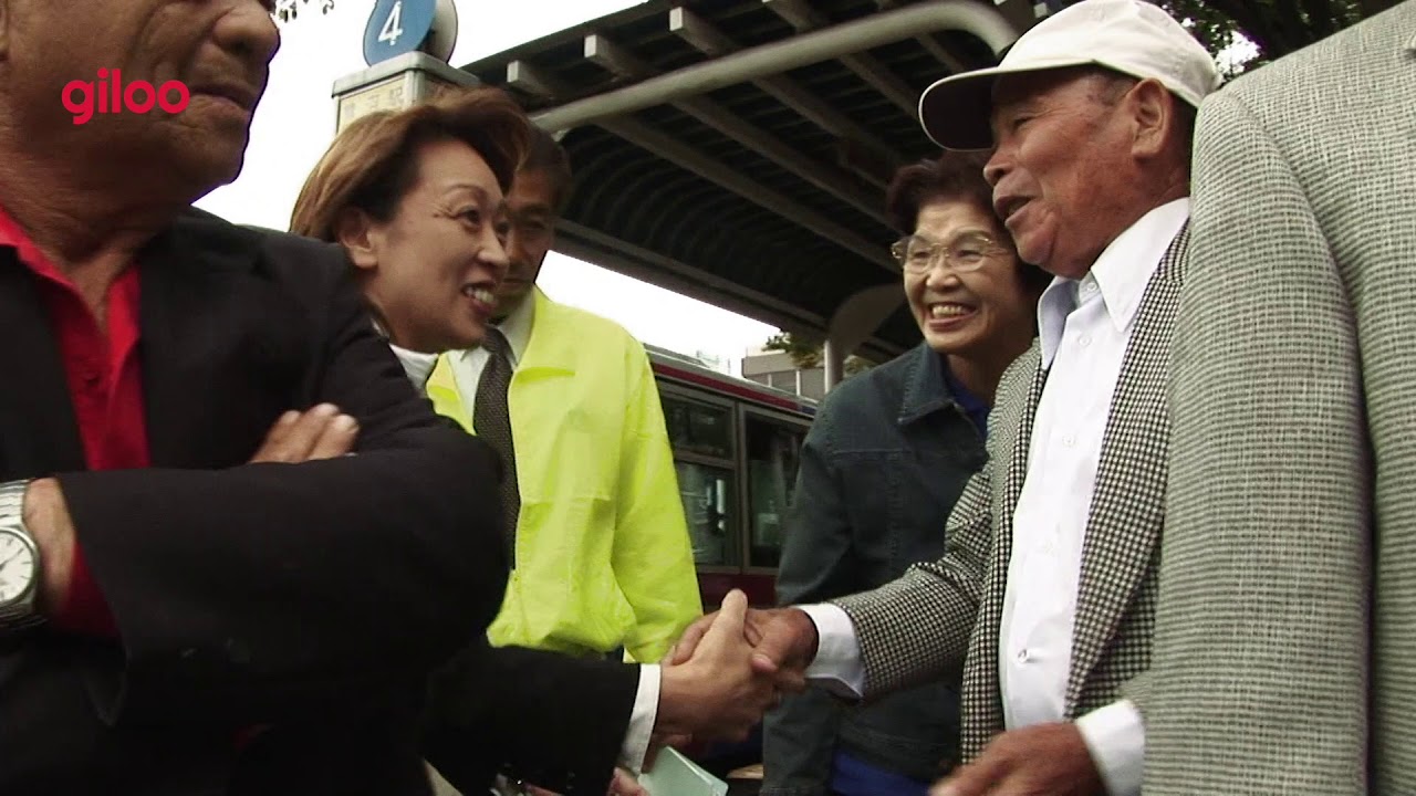 散步在目光所向 談想田和弘的 觀察映畫 呂佳機 在完成首部紀錄長片前 多年在nhk公共電視台工作的過往經驗將想田 訓練 為一位 By Giloo Giloo Medium