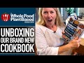 COOKBOOK UNBOXING ❤️ Our new cookbook just arrived from the publisher!
