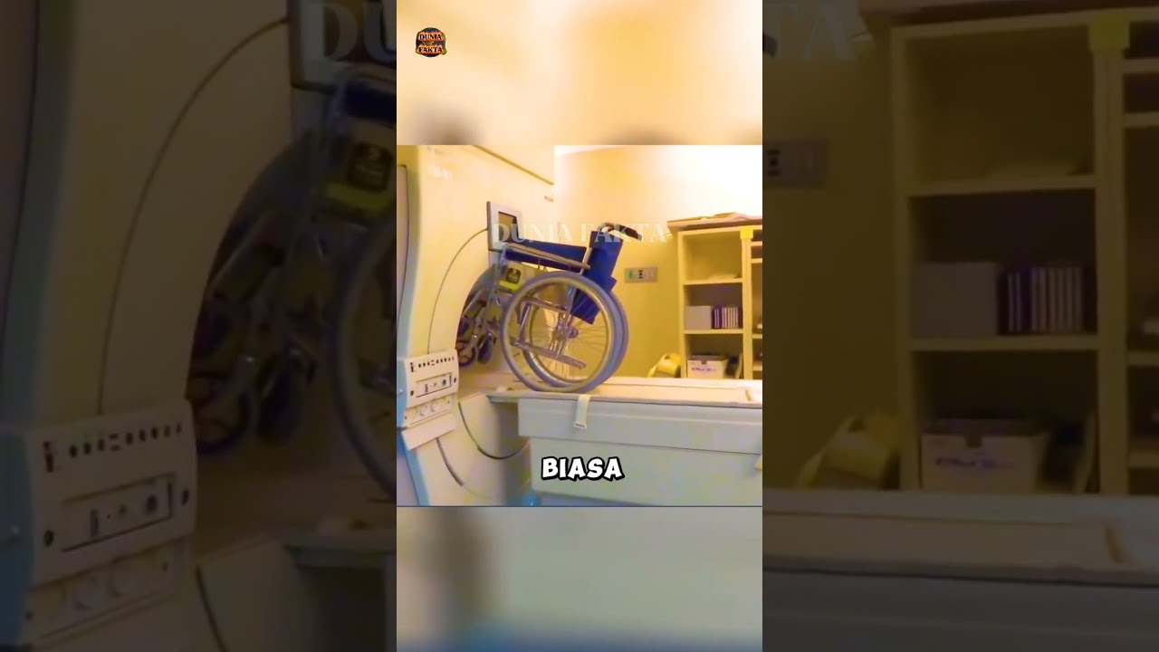 mengapa gunting ini terbang 