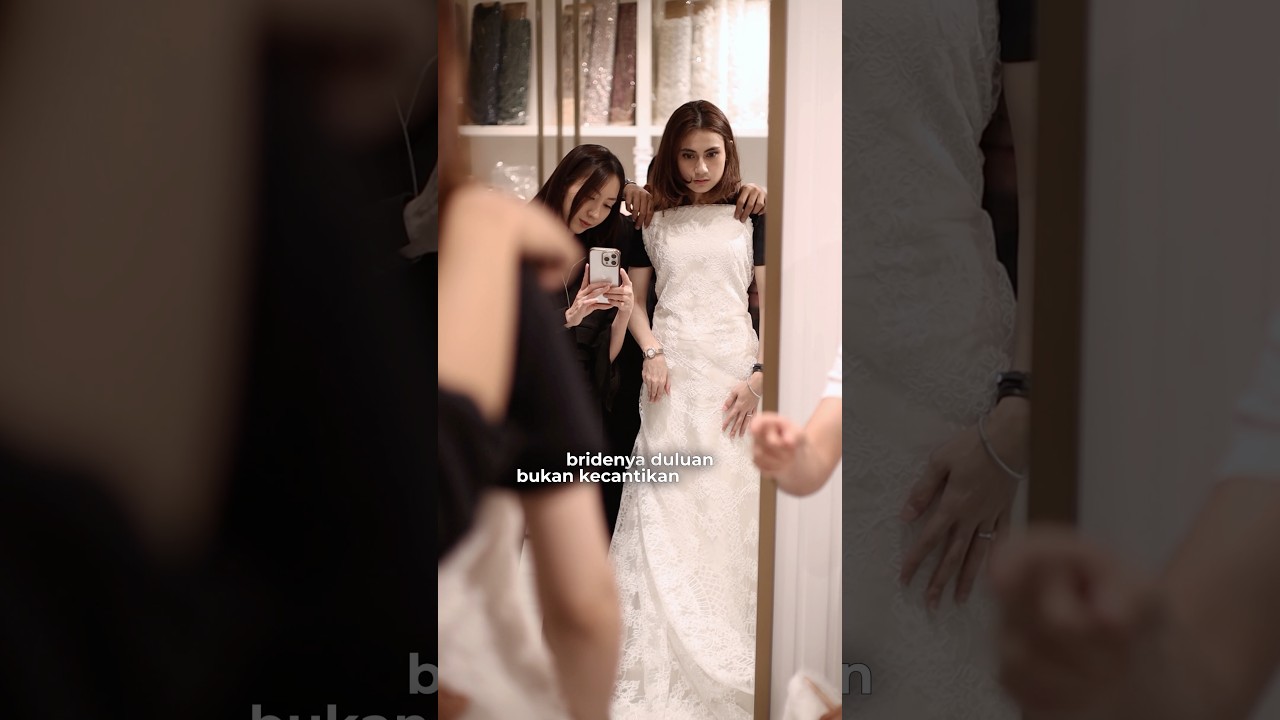 Ada yang tau siapa bride ini? Tim lace classic atau kristal nih ?